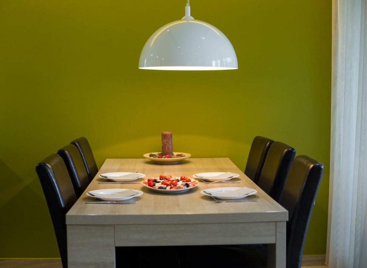 מאלינסקה Apartment Rova מראה חיצוני תמונה